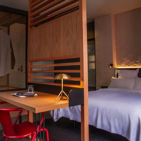 Letoh Letoh מלון